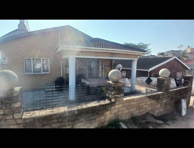 7 BEDROOM HOUSE FOR SALE IN MOORTON